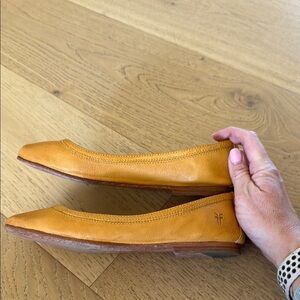 Women's Frye Leather Flats